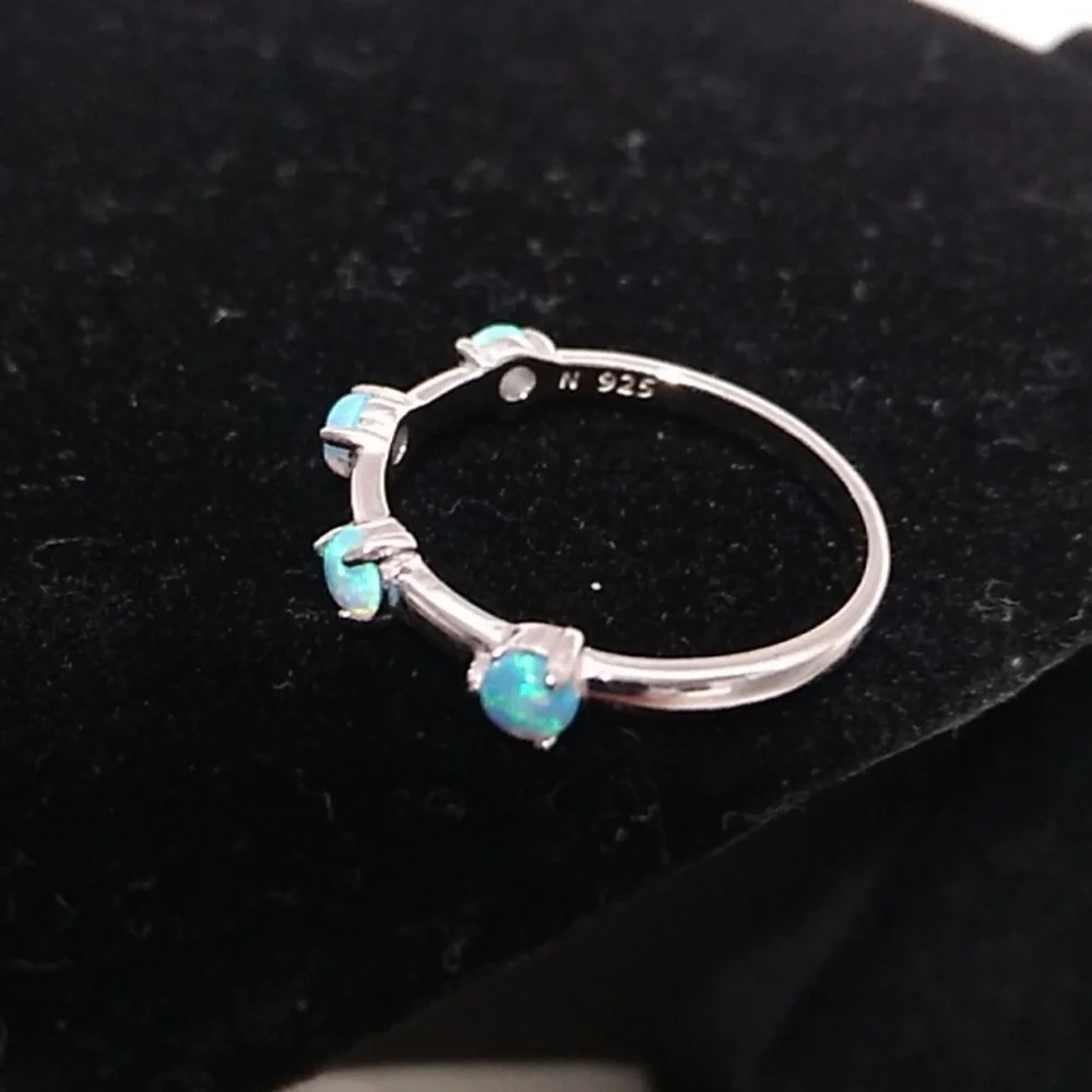 SALE! NWOT Dainty 925 Stamped Blue/Turquoise Pearl Color Ring 💍